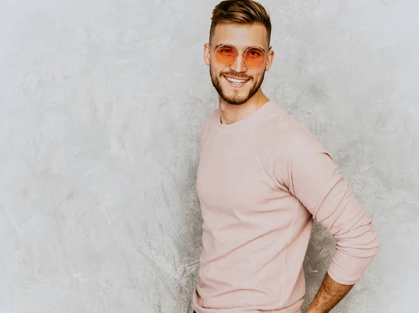 Retrato Guapo Sonriente Hipster Lumbersexual Modelo Hombre Negocios Con Ropa — Foto de Stock