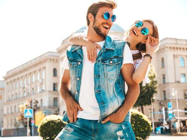 Smiling Beautiful Girl Her Handsome Boyfriend Walking Street Woman Casual — Stock Photo, Image