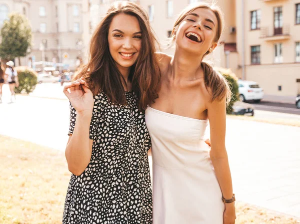 Two Young Beautiful Smiling Hipster Girls Trendy Summer Dress Sexy — Stock Photo, Image