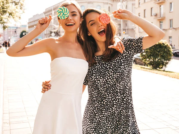 Two Young Beautiful Smiling Hipster Girls Trendy Summer Dress Sexy — Stock Photo, Image