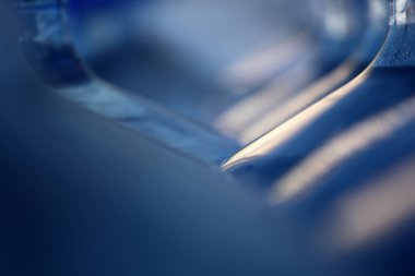 taze mavi su şişesi 