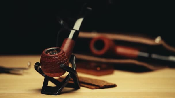 Smoking Tobacco Pipe Studio — Stock Video