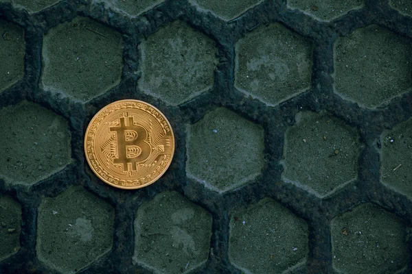 Altın bitcoin Moskova Sokağı Haziran 2018