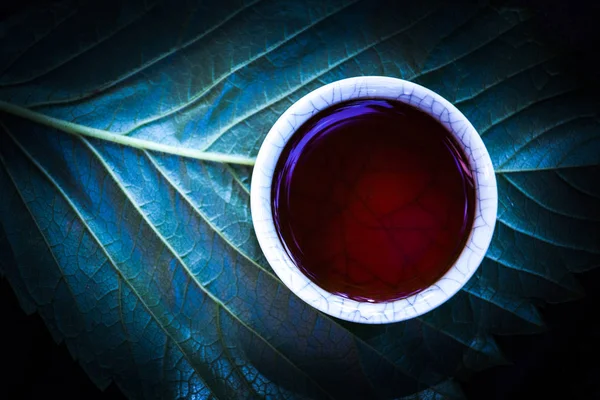 Czarna Chińska Herbata Puer Zielony Liść — Zdjęcie stockowe