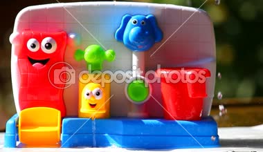 Bebek su banyo oyuncak