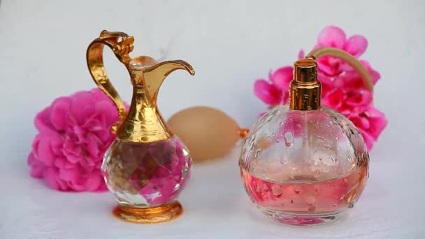 Glass perfume bottle water drops gold jug flowers hd