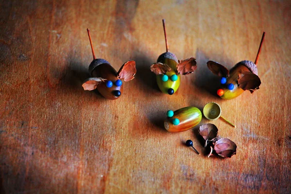 Handgemaakte Muis Acorn Tabel — Stockfoto