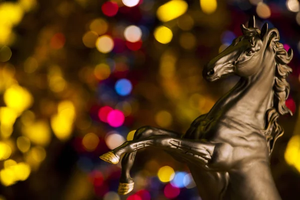 Schwarzes Pferd Gold Bokeh — Stockfoto