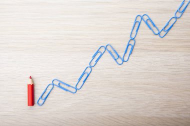 mavi kazıyıcı kırmızı kalem grafik tablo