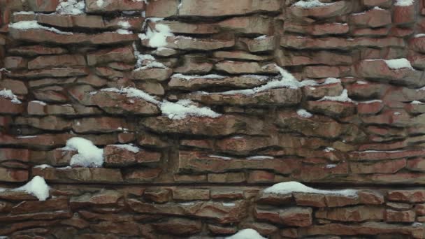 Afilado Muro Piedra Nieve Material Archivo — Vídeo de stock