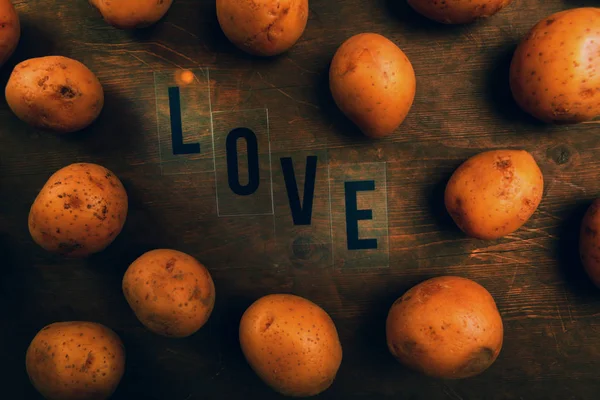 Potato Love Text Wooden Sharp Table — Stock Photo, Image