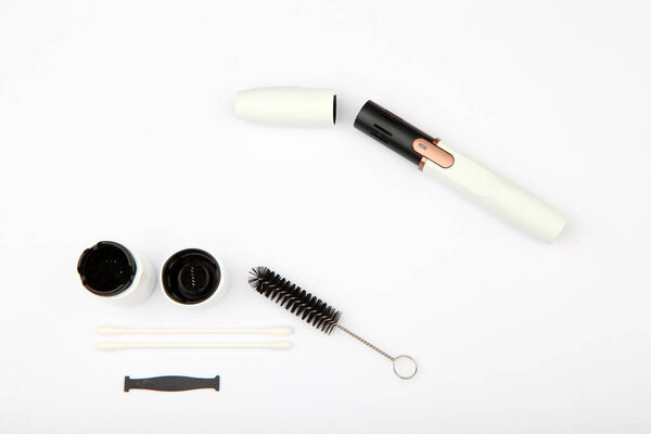 чистый электронный дым устройство белый фон никто
 