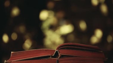 eski kitaplar altın bokeh hd görüntüleri 