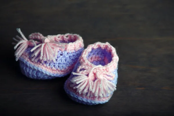 Chaussures Bébé Table Bois — Photo