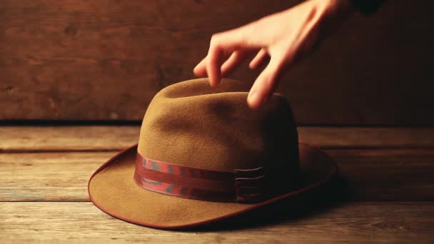 Vintage Πλάνα Φόντο Ξύλινη Καπέλο — Αρχείο Βίντεο