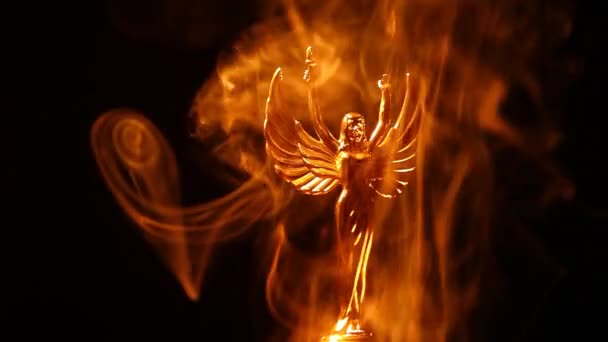 Angel Statue Smoke Dark Background Footage — Stock Video