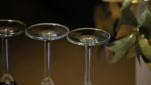 Vuoto Champagne Vetro Cuore Simbolo Filmato Nessuno — Video Stock
