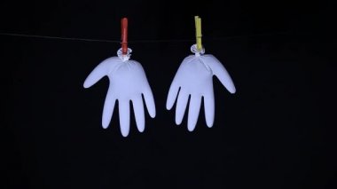 Clothespin beyaz lateks eldiven koyu arka plan kimse hd ayak 