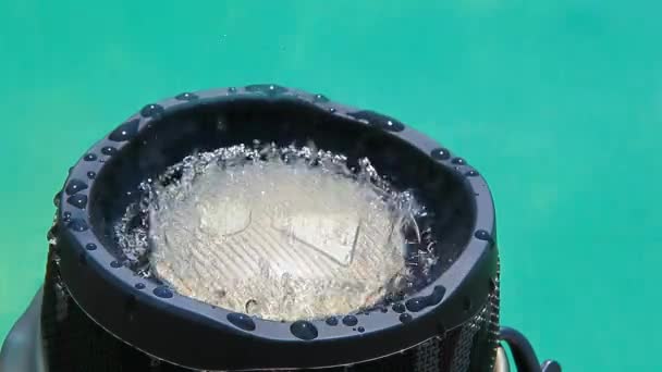 音楽スピーカー水スイミングプールの背景 — ストック動画