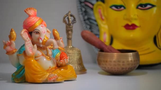 Kerámia Ganesha Szobor Budha Maszk Felvételek — Stock videók