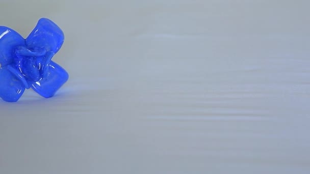 玻璃蓝花卧室背景 — 图库视频影像