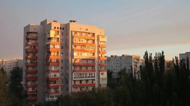 rusya astrakhan ev ağacı gün batımı 