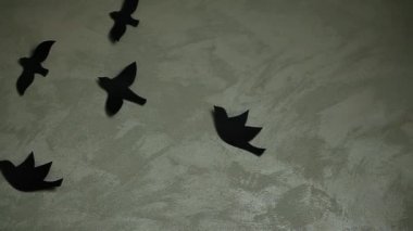 kağıt kuş keskinliğinde duvar arkaplanı