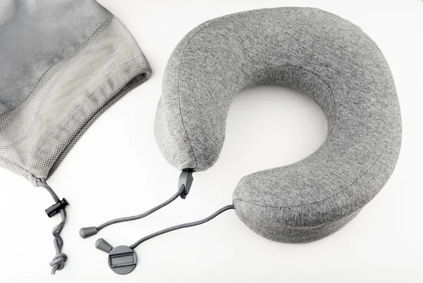 マッサージ首枕白の背景のイメージ — ストック写真