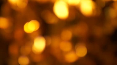 Altın bokeh arkaplanının görüntüleri 