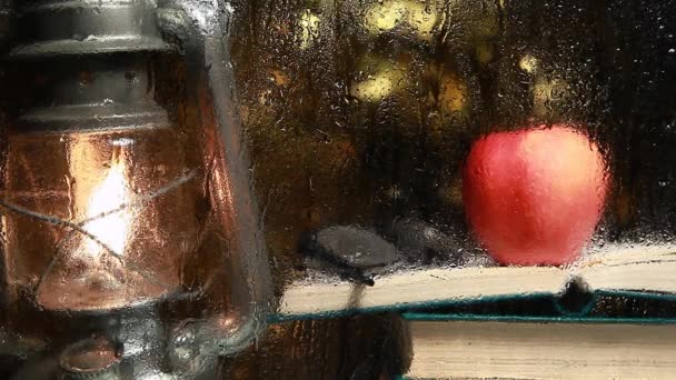 Video Window Lamp Book Apple Glass Rain — 비디오