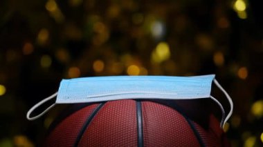 Basketbol maskesinin karanlık arkaplan görüntüleri 