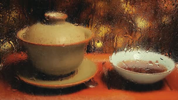 Πλάνα Από Σταγονόμετρο Φλιτζάνι Τσάι — Αρχείο Βίντεο