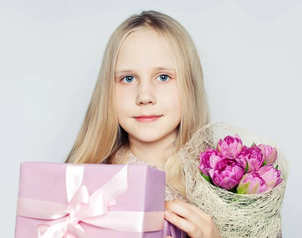 Cute Child Girl Pink Flowers Gift Box Portrait — Stock Photo, Image