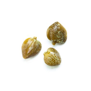 Beyaz arka plan, üstten görünüm, makro Kapari