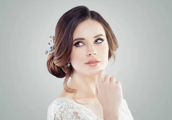 Young Perfect Woman Makeup Updo Hair Hairdeco — Stock Photo, Image