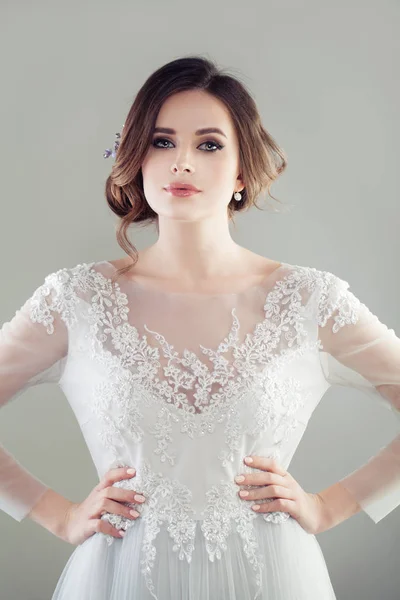 Bella Sposa Con Trucco Acconciatura Sposa — Foto Stock