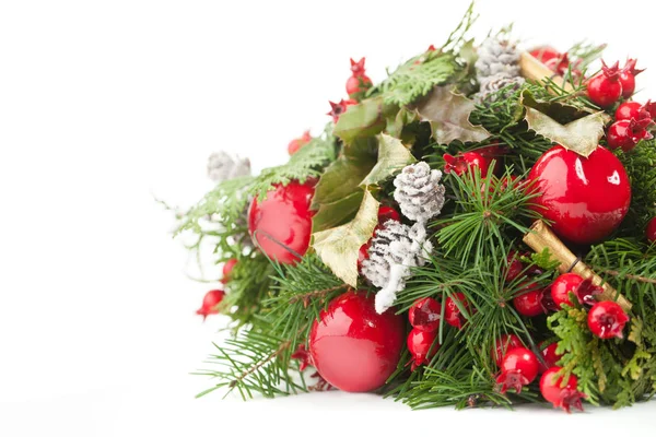 Christmas Decor White Background Green Spruce Red Berry Cinnamon White — Stock Photo, Image