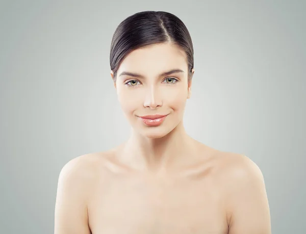 Mulher Modelo Spa Com Pele Saudável Conceito Tratamento Facial Bem — Fotografia de Stock