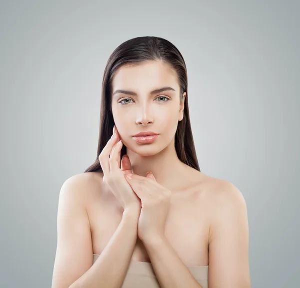 Перфектная Женщина Модель Четким Портретом Кожи Концепция Skincare — стоковое фото