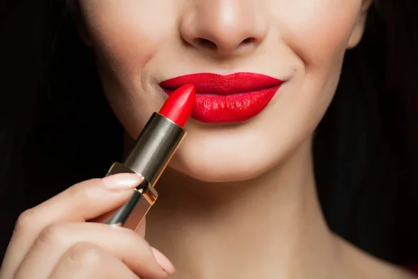 Rote Farbe Lippen Makro Make Und Kosmetikkonzept — Stockfoto