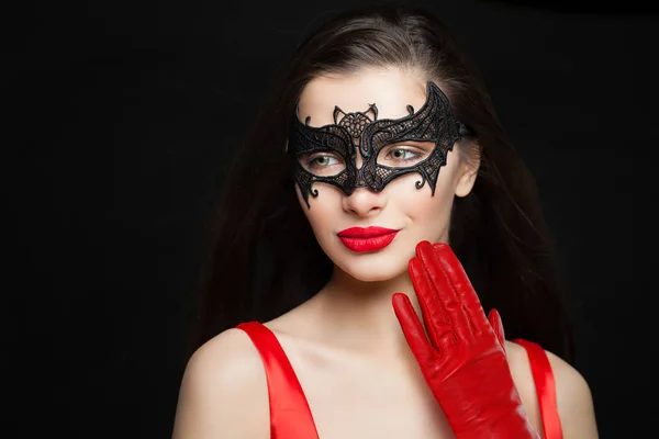 Brunette Woman Red Lips Makeup Wearing Black Carnival Mask Black — Stock Photo, Image