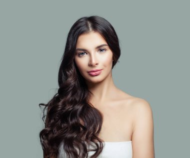 Güzel genç kadın portre. Güzel kadın yüzü