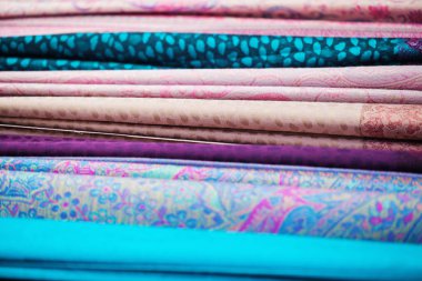 Renkli kumaş arka plan. Soyut tekstil dokusu