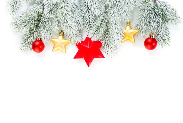Karácsonyi határon. Zöld Xmas fenyő ág, arany csillag — Stock Fotó