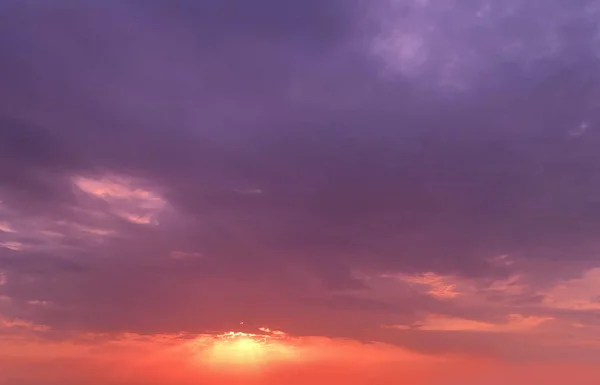 Cielo Rojo Atardecer Cielo Con Nubes Luz Solar — Foto de Stock