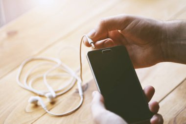 kulaklık jack bağlanma eller akıllı telefona takın