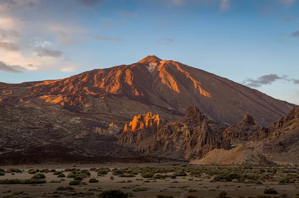 El Teide volcano at sunset light — Stock Photo, Image