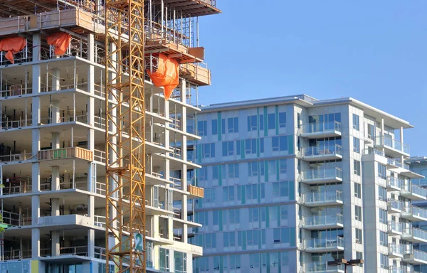 Stages Condominium Construction Can Seen Here Unfinished Building Stands Front — Stock Photo, Image