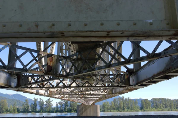 Low Angle View Looking Underside Old Steel Girder Bridge Spans — Stock Photo, Image