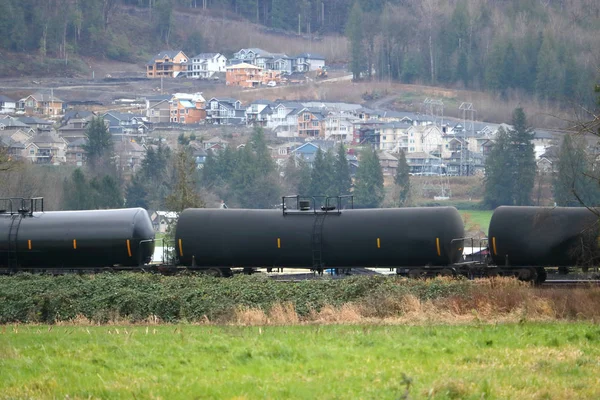 Transporting Crude Bitumen Oil Using Rail Cars Agricultural Rural Populated — Stock Photo, Image